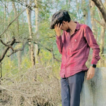 YASH SHINDE, 20, India