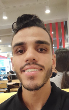   Si, 30, United Arab Emirates