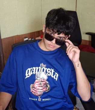 Espinosa Lourence11, 18, Philippines