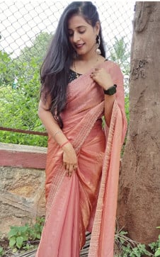 Pooja, 30, India