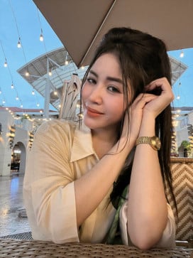 Lisa, 32, Philippines