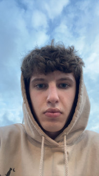 Alin, 18, United States