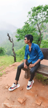 Akshay Vankar, 18, India