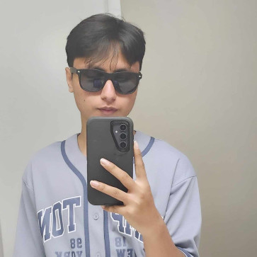 Nick, 22, Canada