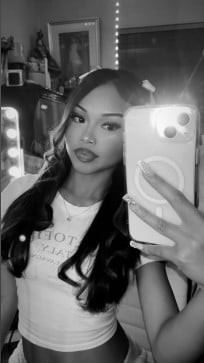 Gia, 18, United States