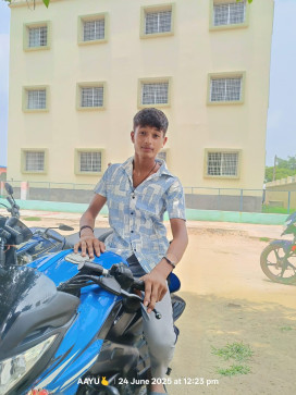 Aakash Kumar, 18, India