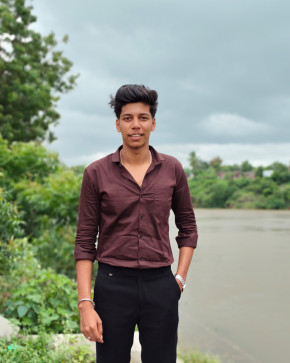 Suraj Shinde, 21, India