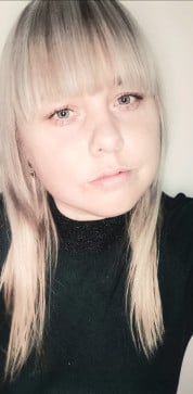Inese, 38, Latvia