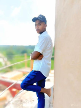 Monu Gupta, 18, India