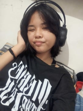 Star Apacible, 18, Philippines