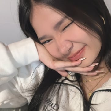 Ashley, 18, Philippines
