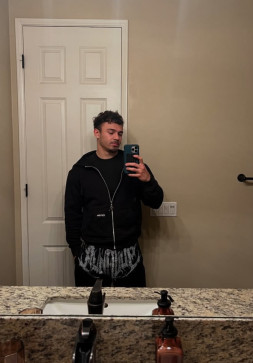 Daniel, 25, Norway