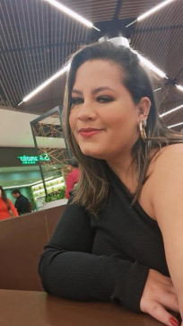 Julieta, 45, Colombia