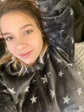 Mary, 32, United States