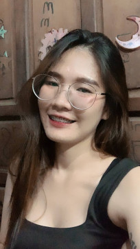 Annazzx, 33, United States