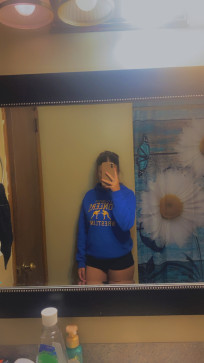 Abby, 18