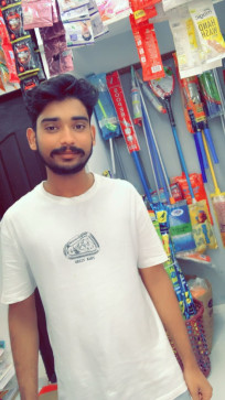 AKSHAY VAISHNAV, 18, India