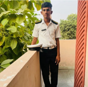Nile Rameshwar, 19, India