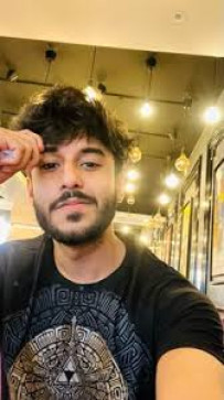 Gaming World, 21, India