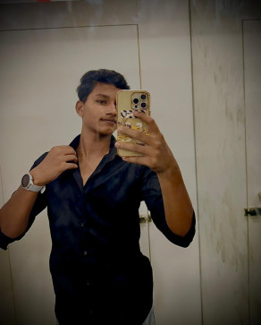 Krishna, 19, India