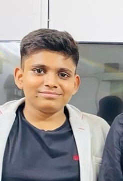 Madhav Suthar, 18, India