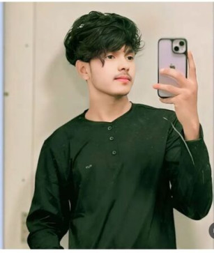 Suraj Mahato, 23, India