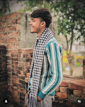 Vinit, 18, India