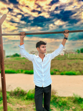Sanjay Kushwah, 18, India