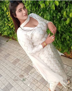 Jaspreet Kaur, 28, India