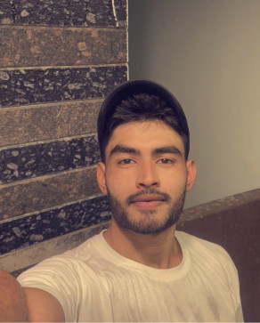 Technical Shaikh, 18, India