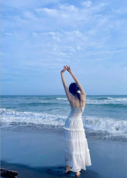 Honey Lee, 18, Philippines