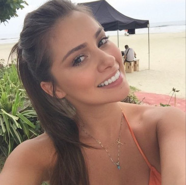 Leenah, 28, France