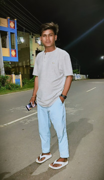 Vikash Dahariya, 20, India