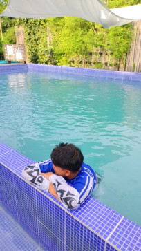 Yuss, 24, Philippines