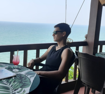 Abhi, 26, India