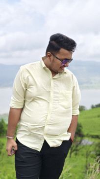 Mitesh Kolhatkar, 18, India