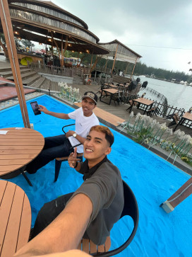 Koy Epep, 18, Indonesia