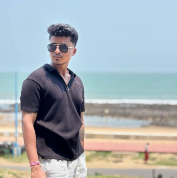 Roy, 21, India