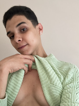 Iasmin Gabriela, 25, Ireland