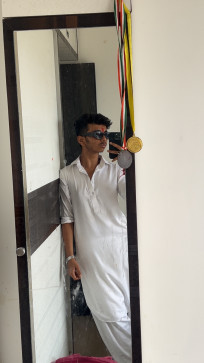 Priyanshu, 20, India