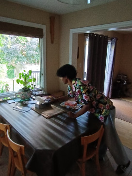 Joelhere, 18, India