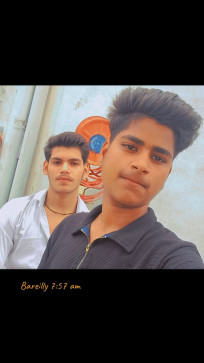 Vineet, 20, India
