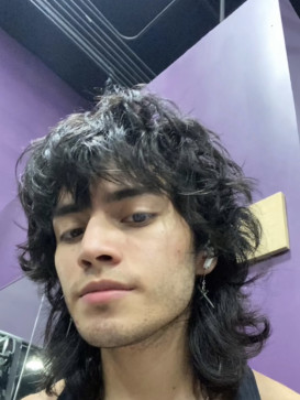 Alo, 19, United States