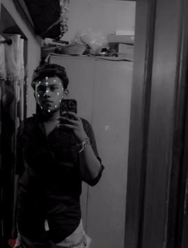 Sakcham, 18, India