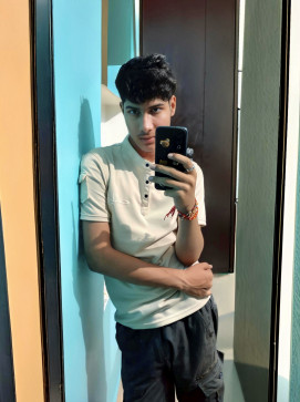 Vansh Verma, 18, India