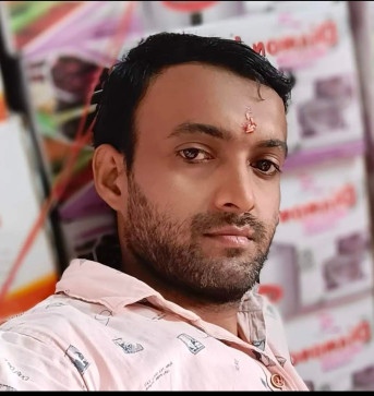 Himanshu Keshari, 28, India
