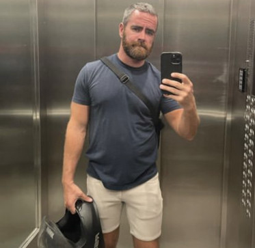 James, 42, United States