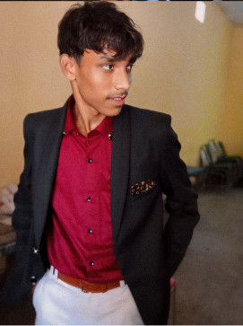 Harry, 18, India