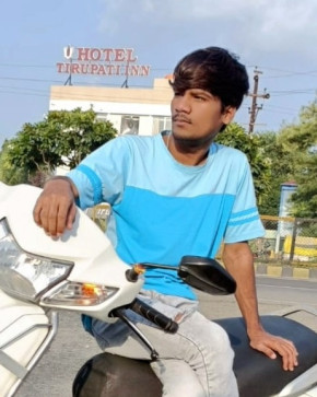 Harsh, 20, India