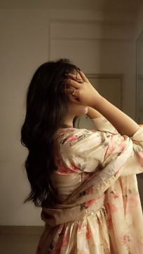 Nisha, 32, India